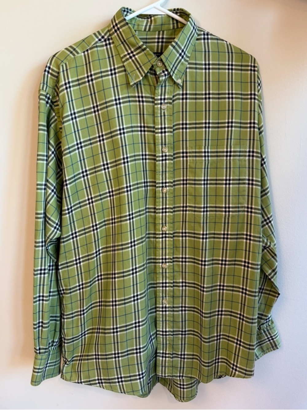 Burberry Novacheck Plaid Button down in green